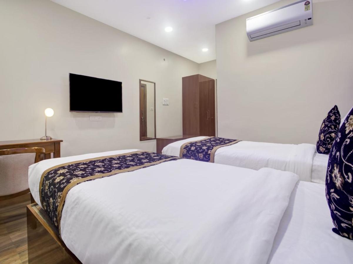 The Superb Hotel Pvt Ltd Hyderabad Eksteriør bilde