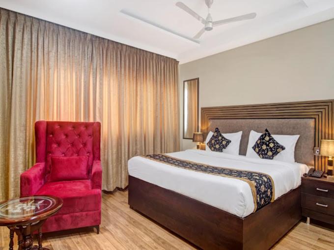 The Superb Hotel Pvt Ltd Hyderabad Eksteriør bilde